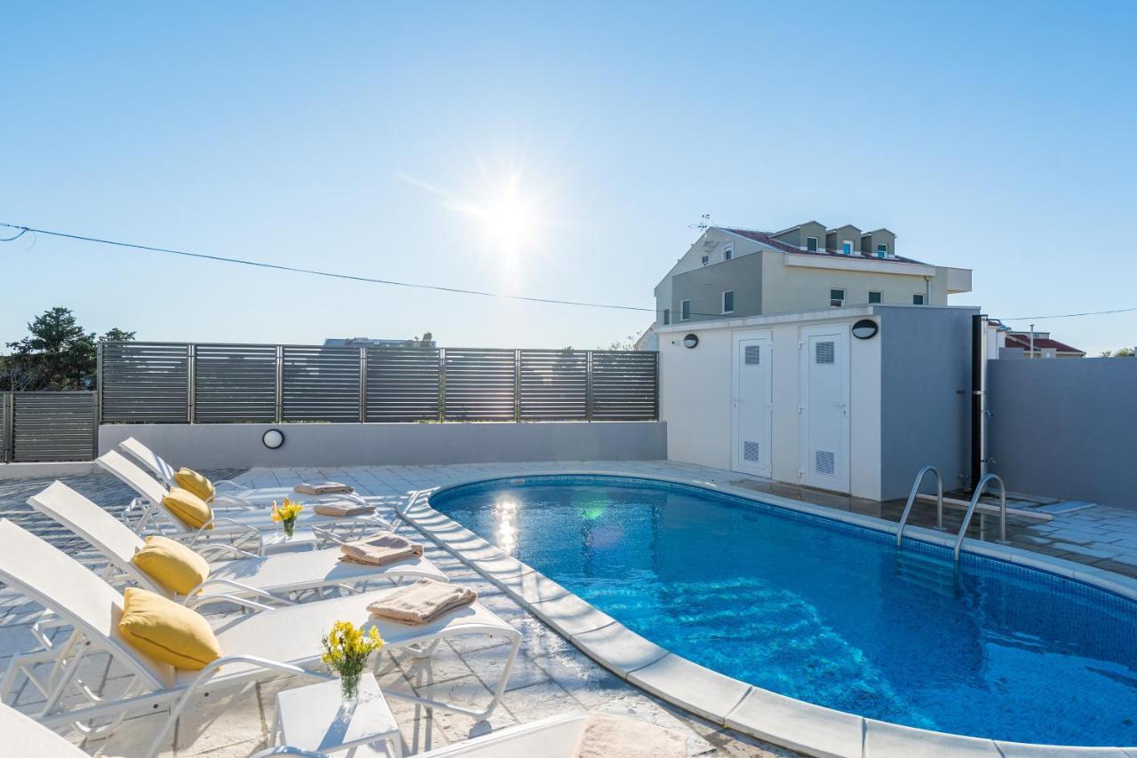 Villa Lena Luxury Apartments Novalja Εξωτερικό φωτογραφία