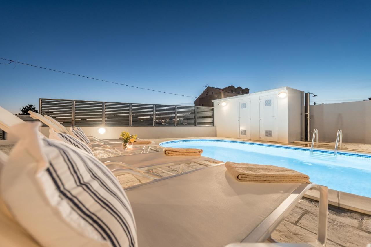 Villa Lena Luxury Apartments Novalja Εξωτερικό φωτογραφία