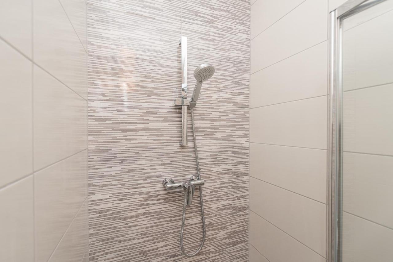 Villa Lena Luxury Apartments Novalja Εξωτερικό φωτογραφία