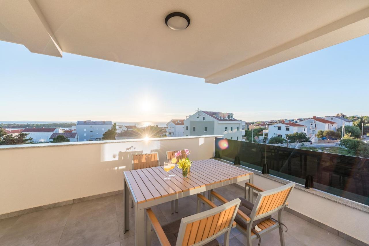 Villa Lena Luxury Apartments Novalja Εξωτερικό φωτογραφία